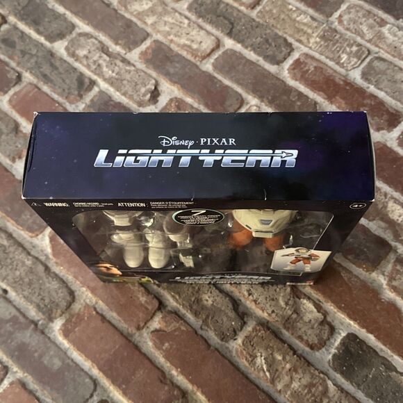 Disney Pixar Lightyear Space Ranger Gear Buzz Lightyear Action Figure NEW IN BOX - Picture 5 of 6